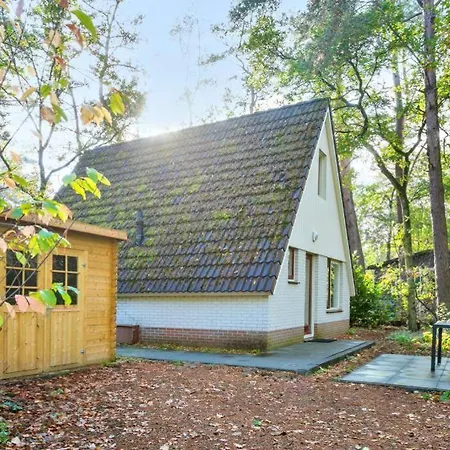 Vakantiehuis De Eekhoorn In Op De Veluwe נונספייט