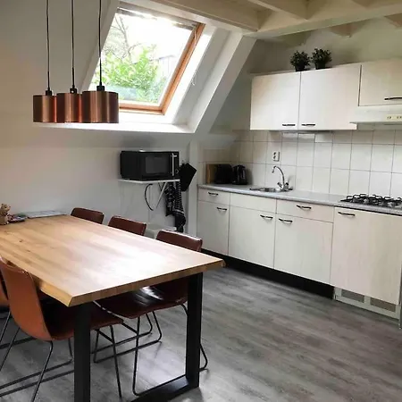Vakantiehuis De Eekhoorn In Op De Veluwe בית נופש *
